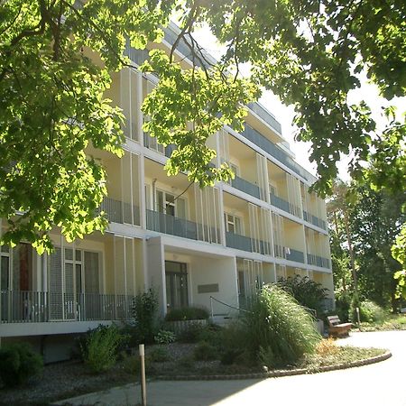 Modernes Appartment, 3 Gehminuten Zum Strand, Pool+Sauna Zempin Exterior foto